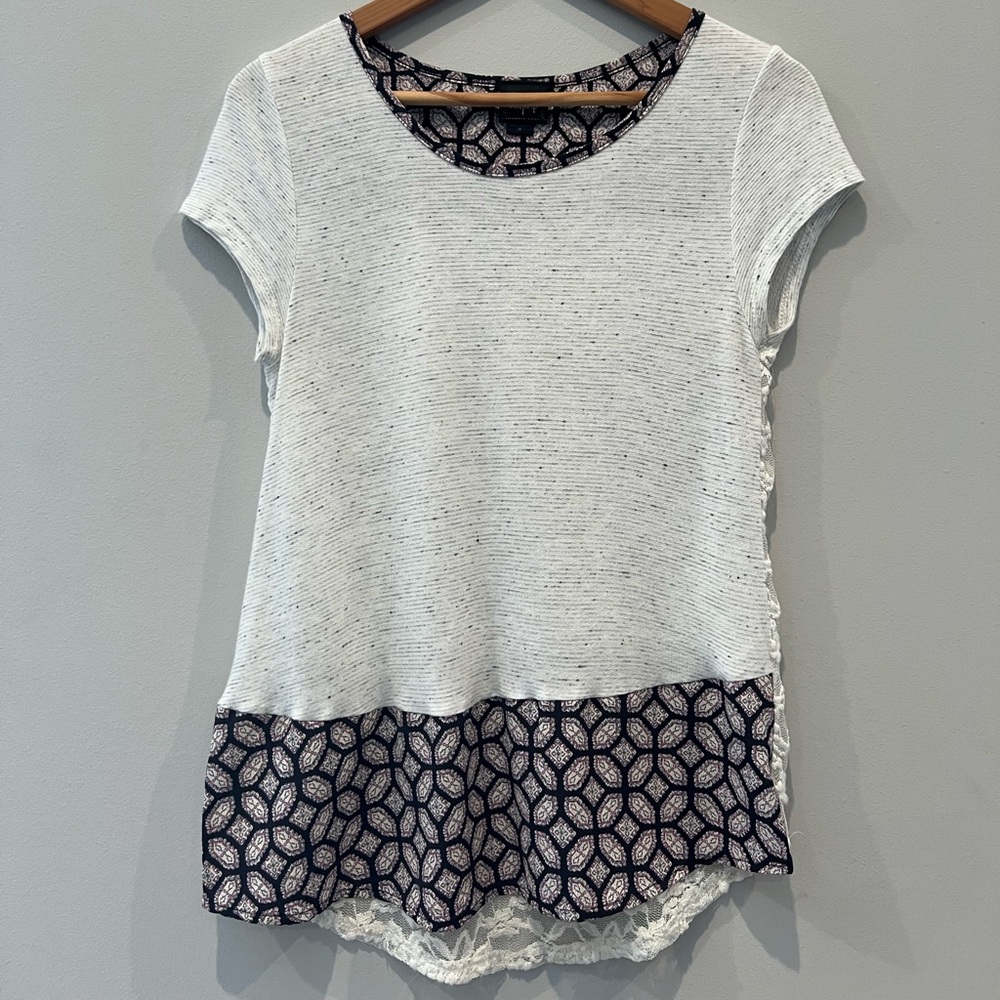White tshirt with lace and trim details